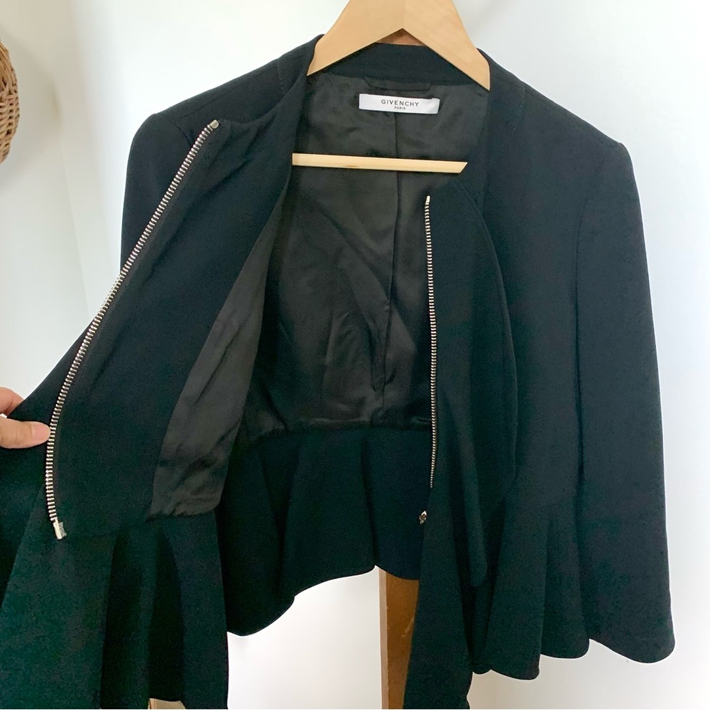 Rare GIVENCHY Black Peplum Jacket Silver Zippered Blazer Italy IT 44 / US MED - Picture 4 of 16